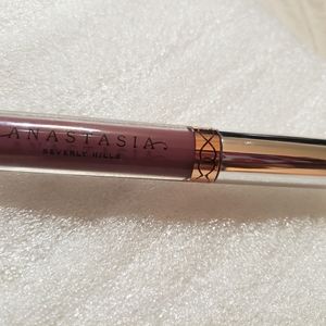 Anastasia Beverly Hills Lippie
